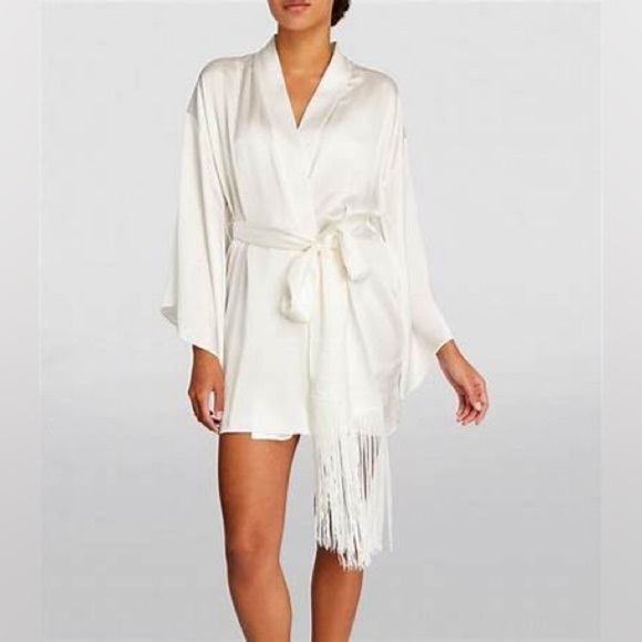 NWT! KIKI DE MONTPARNASSE Fringe Kimono Robe -Trim Silk Mini Kimono White Size M - Picture 1 of 9